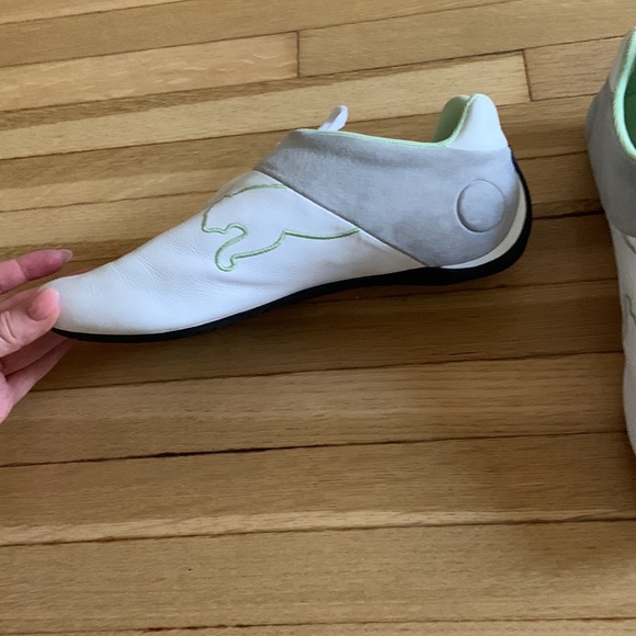 Puma sneaks - Picture 2 of 3